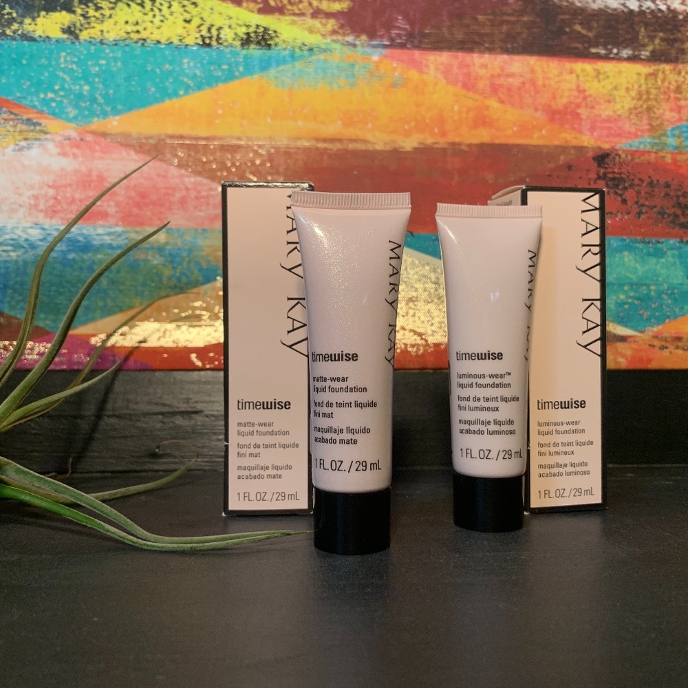 Mary Kay Original Timewise Beige 4 AntiAging Luninous liquid foundation - NWOB